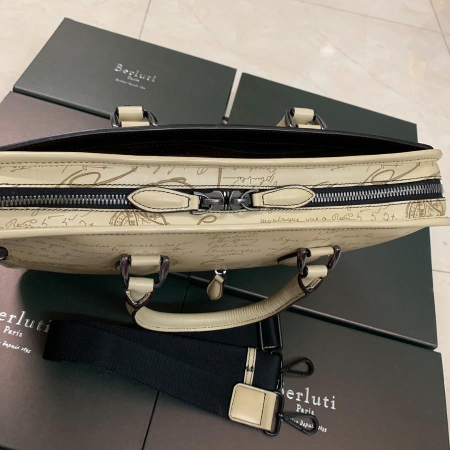 KakaoTalk_20220803_205726383_04.jpg