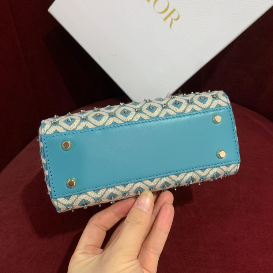 KakaoTalk_20221017_175104529_05.jpg