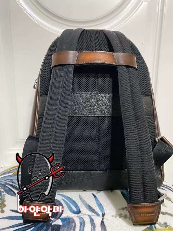 1WeChat Image_20230914141245.jpg