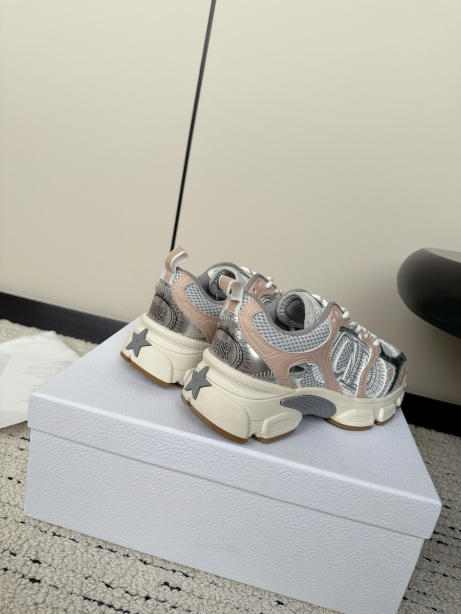 해외명품정보공유및도소매공급_사진_20240702_21.jpg