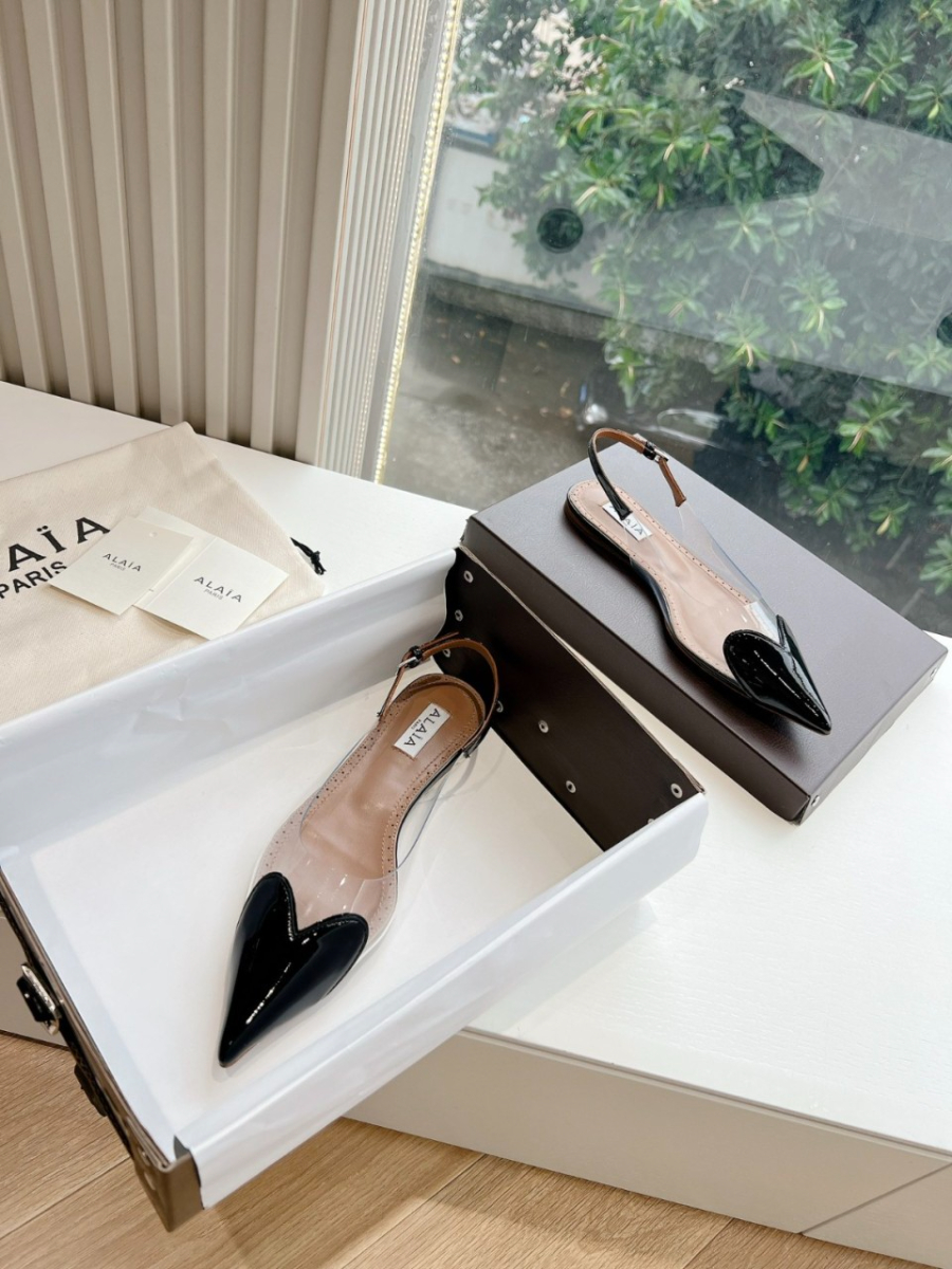 하얀악마 알라이아 구두 (2).jpg