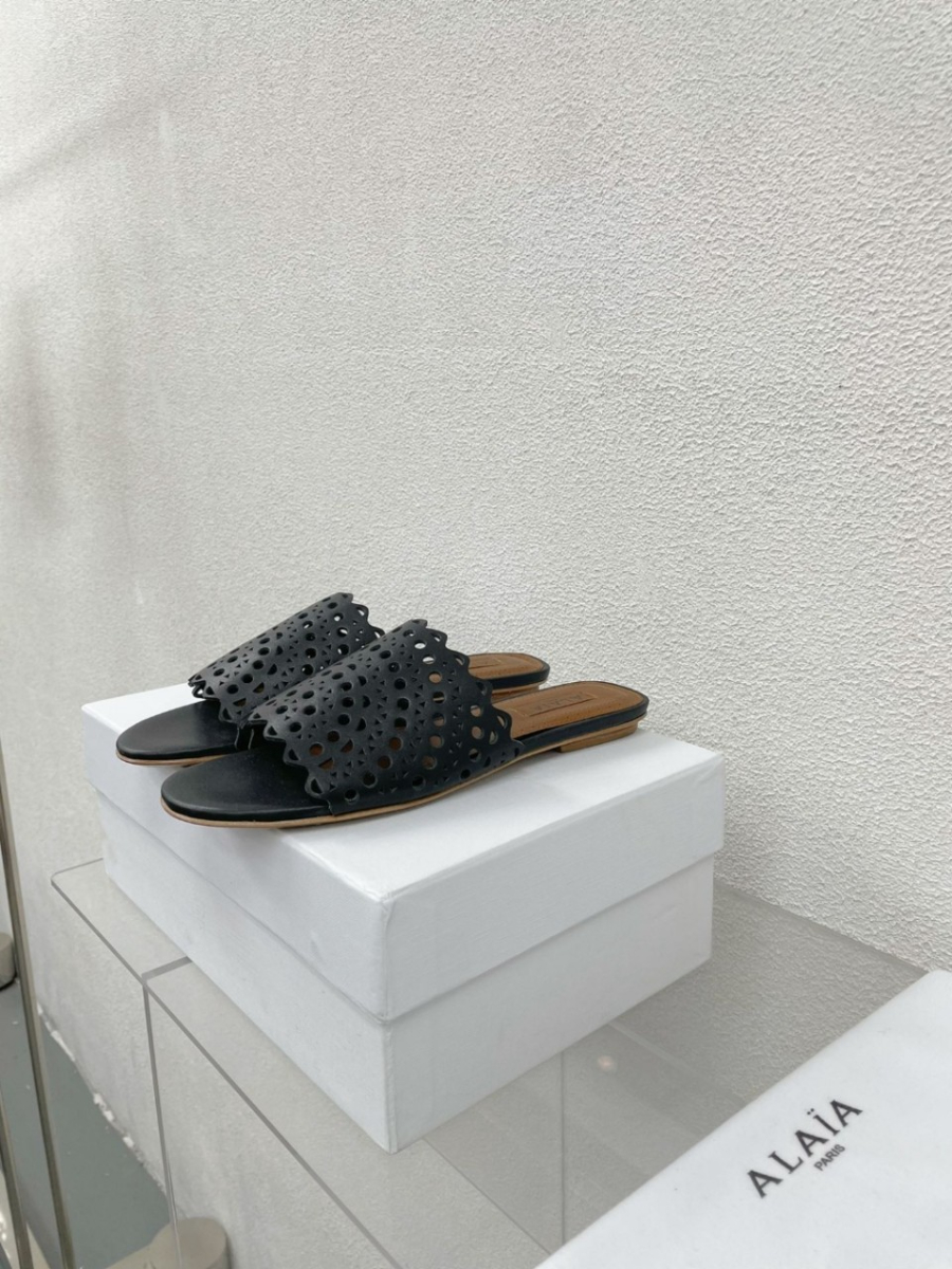 하얀악마 알라이아 슬리퍼 (10).jpg