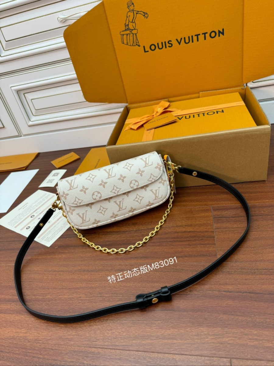 하얀악마 루이비통 월릿 (2).jpg