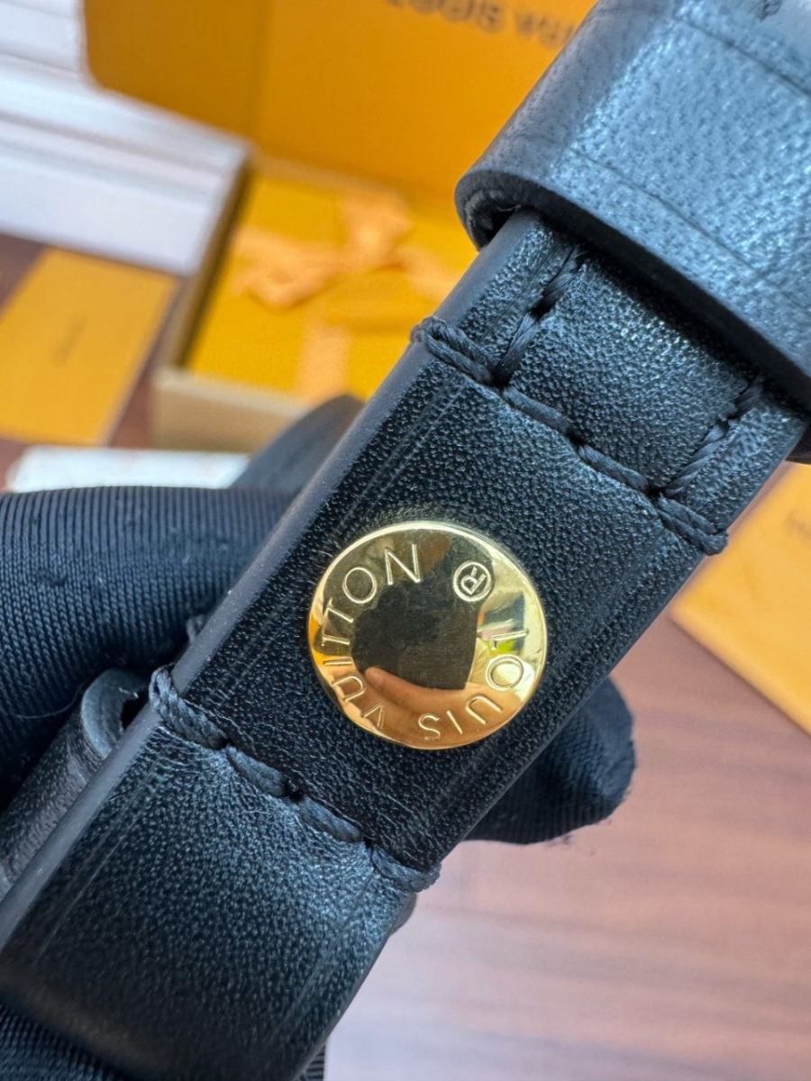 하얀악마 루이비통 월릿 (12).jpg