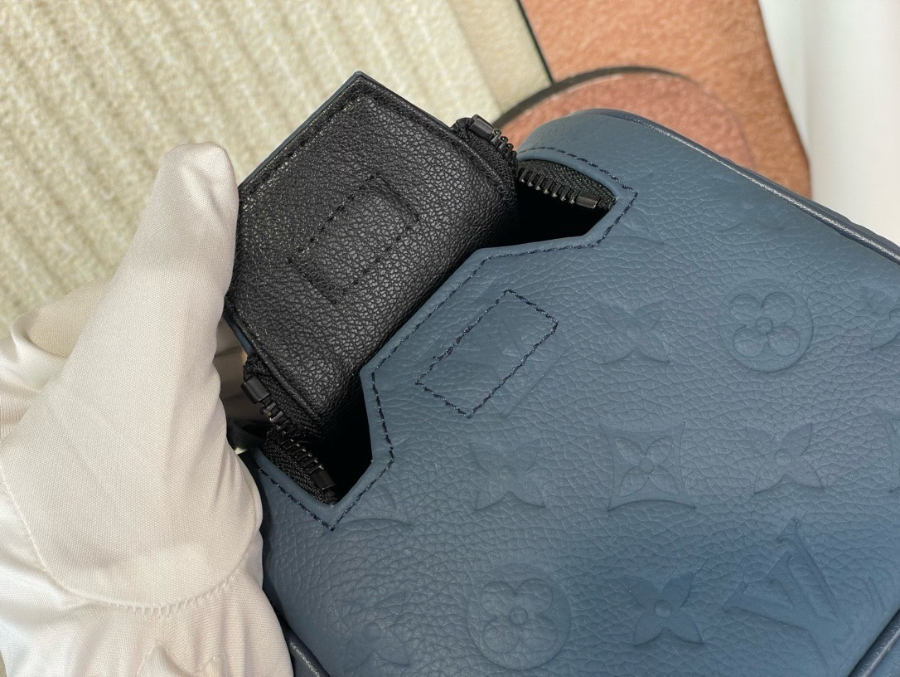 하얀악마 루이비통 파우치백 (9).jpg