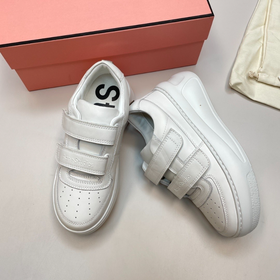 하얀악마 아크네 스니커즈 (6).jpg