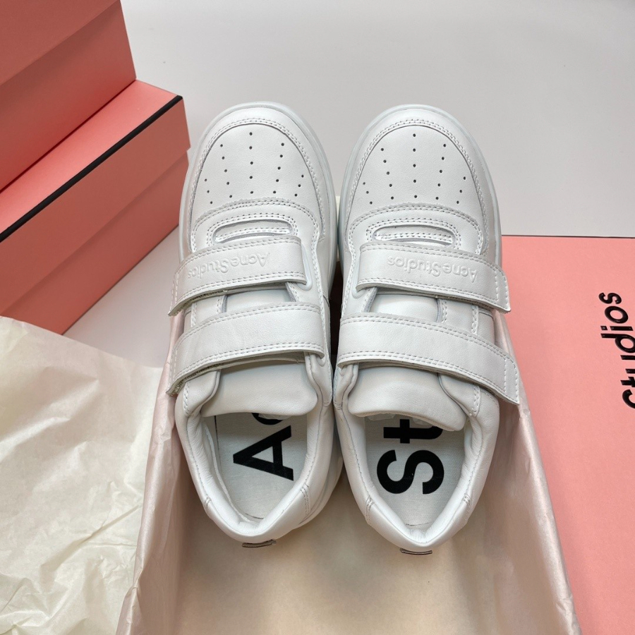 하얀악마 아크네 스니커즈 (7).jpg