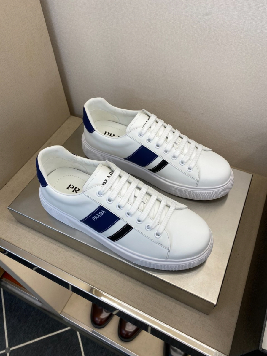 하얀악마 프라다 스니커즈 (2).jpg