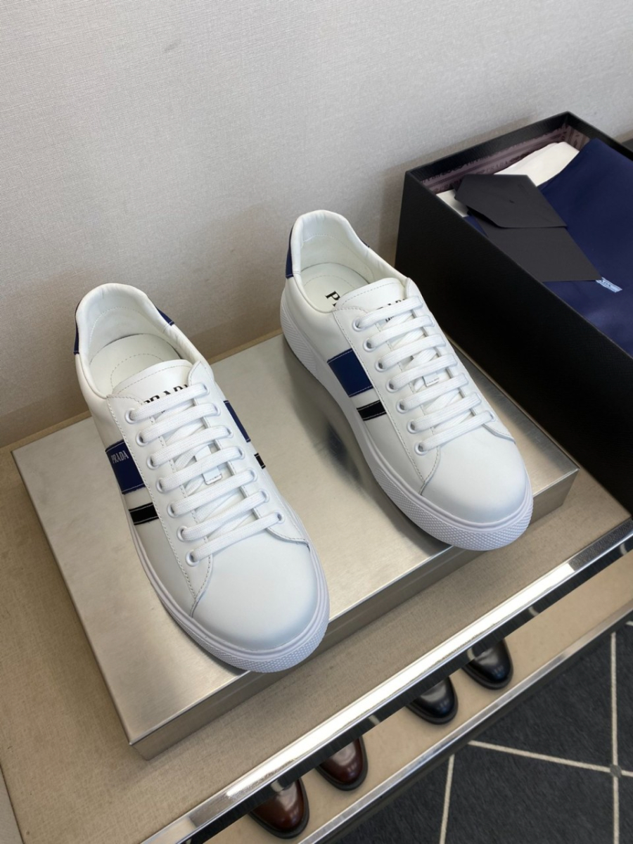 하얀악마 프라다 스니커즈 (3).jpg
