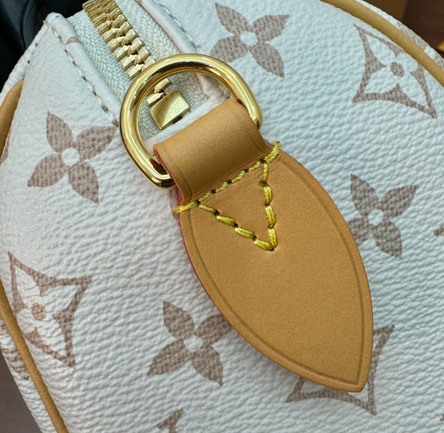 하얀악마 루이비통 스피디 (10).jpg