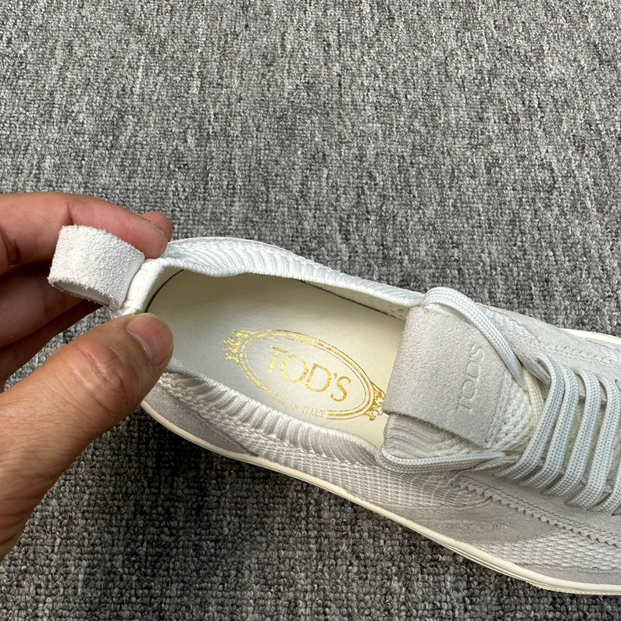 하얀악마 토즈 스니커즈 (9).jpg