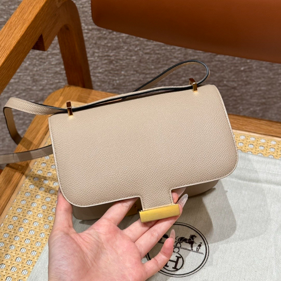 하얀악마 에르메스 콘스탄스 (8).jpg