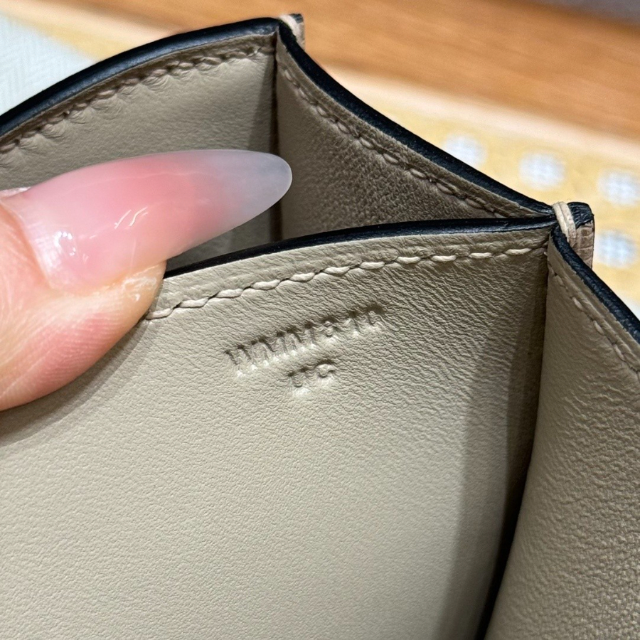 하얀악마 에르메스 콘스탄스 (15).jpg