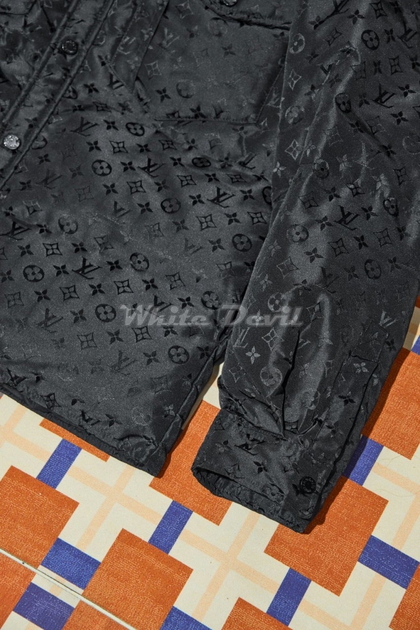 하얀악마 루이비통 패딩 (7).jpg