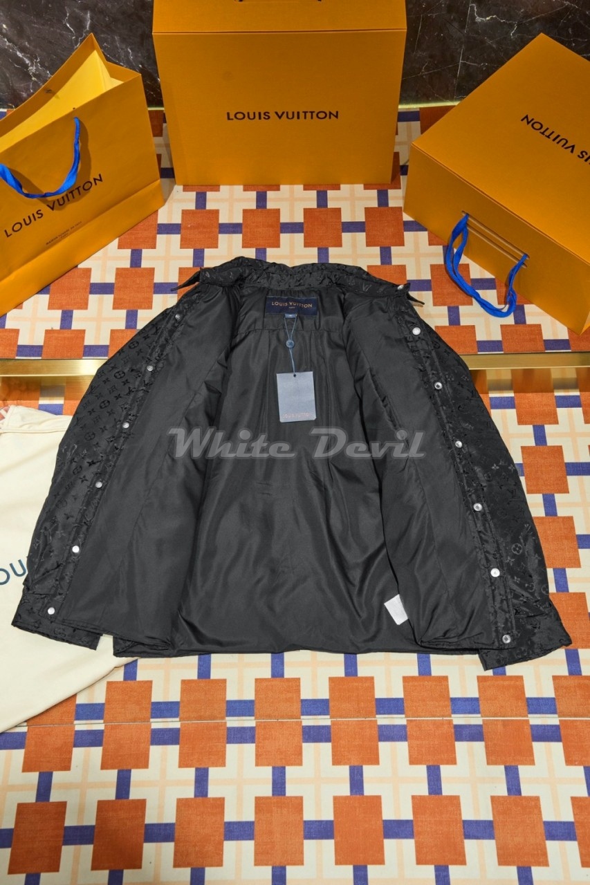 하얀악마 루이비통 패딩 (10).jpg