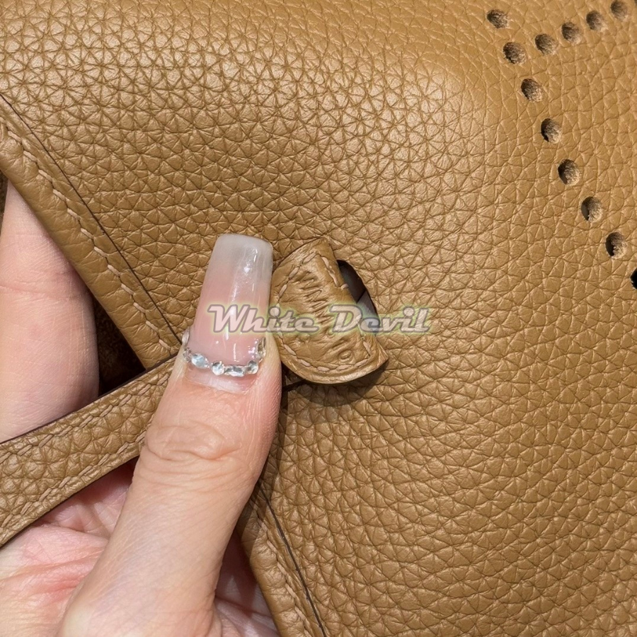 하얀악마 에르메스 에블린 (9).jpg