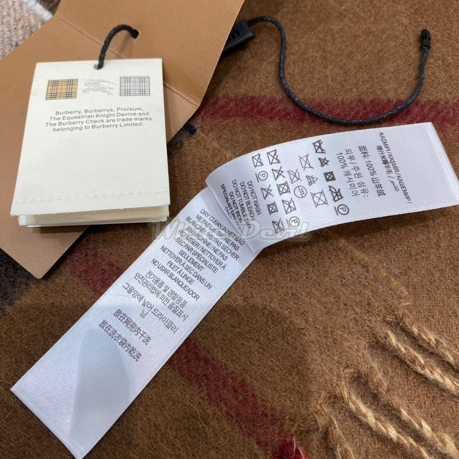 하얀악마 버버리 목도리 (7).jpg