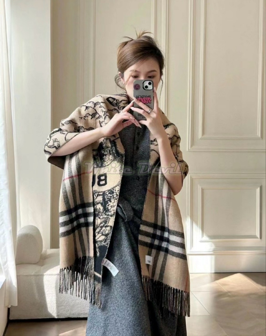 하얀악마 버버리 목도리 (2).jpg