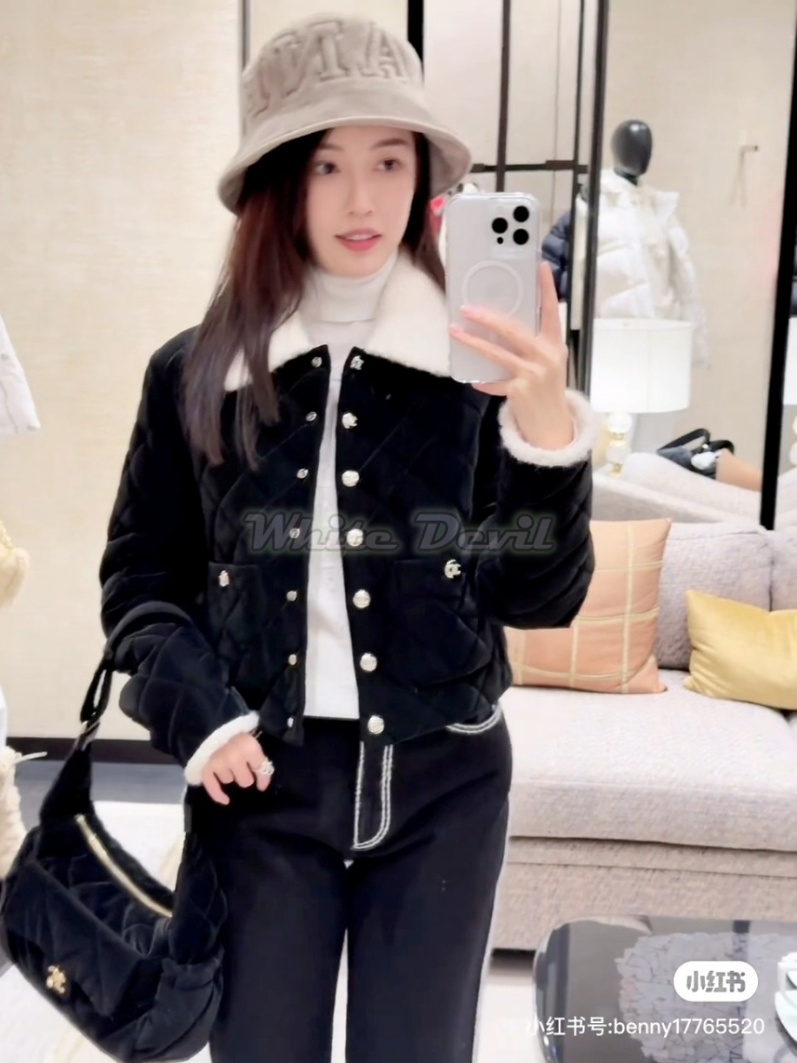 하얀악마 샤넬 패딩 (3).jpg