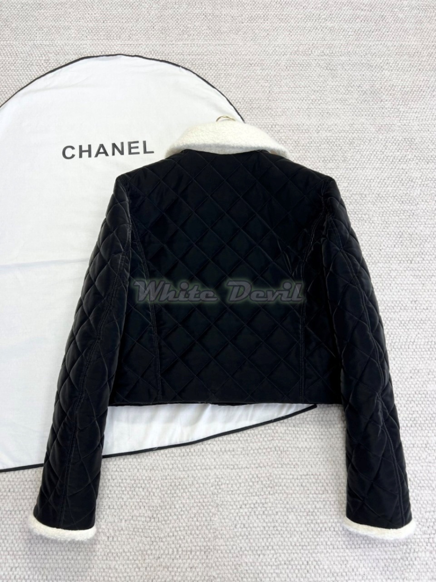 하얀악마 샤넬 패딩 (6).jpg