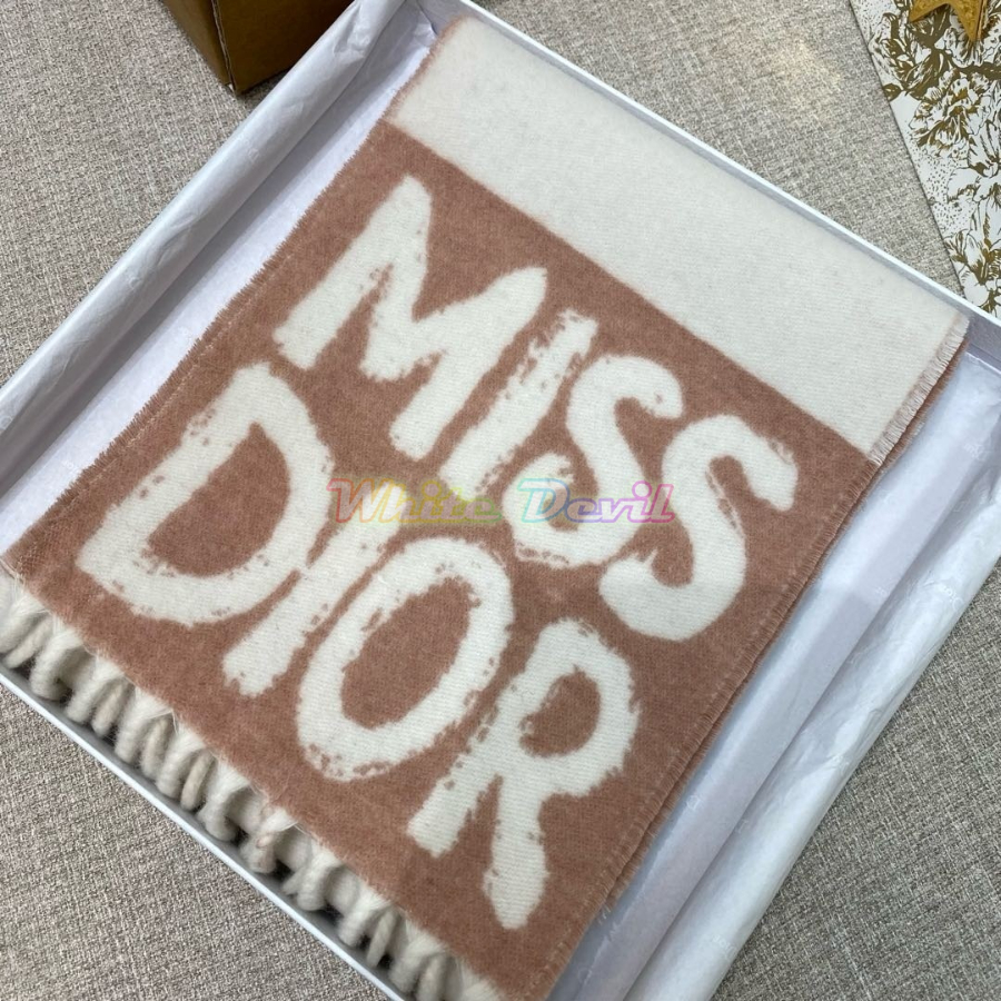 하얀악마 디올 목도리 (5).jpg