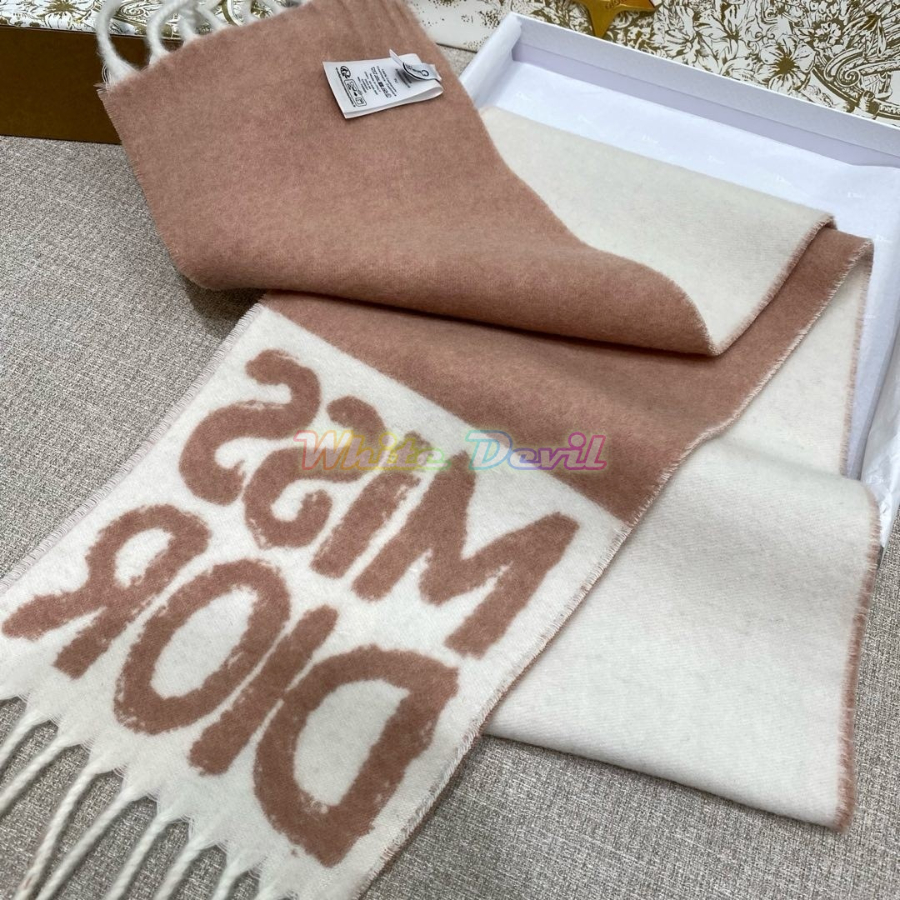 하얀악마 디올 목도리 (6).jpg