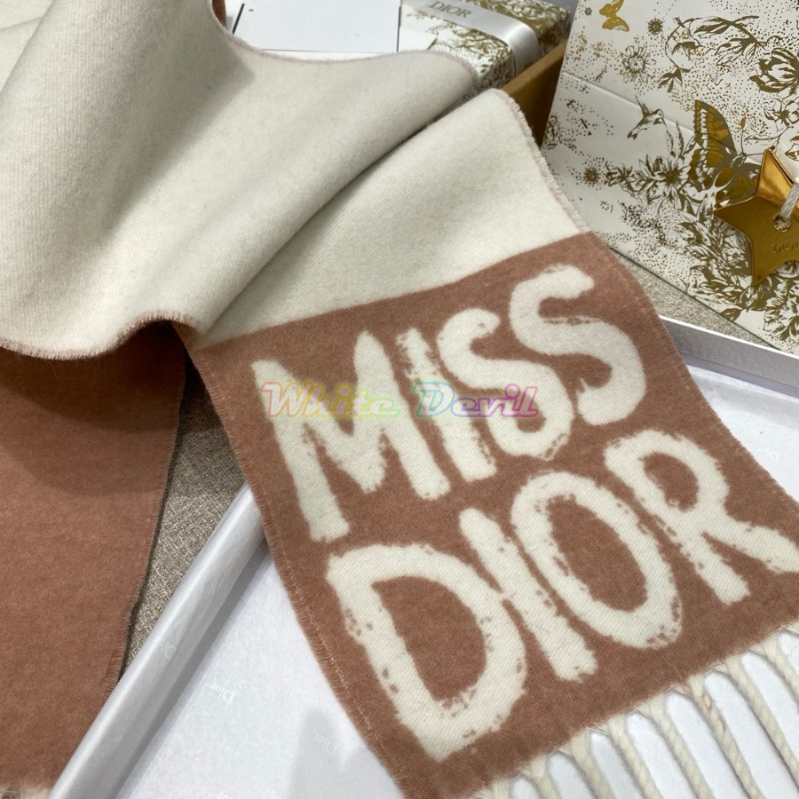 하얀악마 디올 목도리 (8).jpg