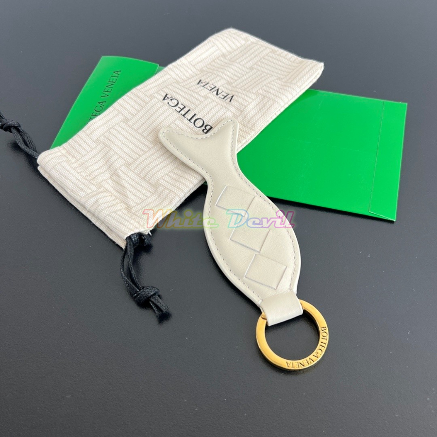 하얀악마 보테가 키링 (3).jpg