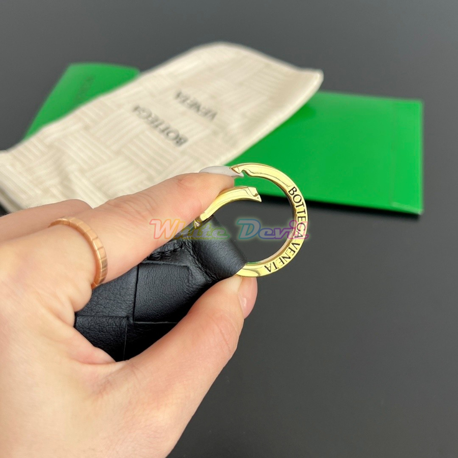 하얀악마 보테가 키링 (11).jpg