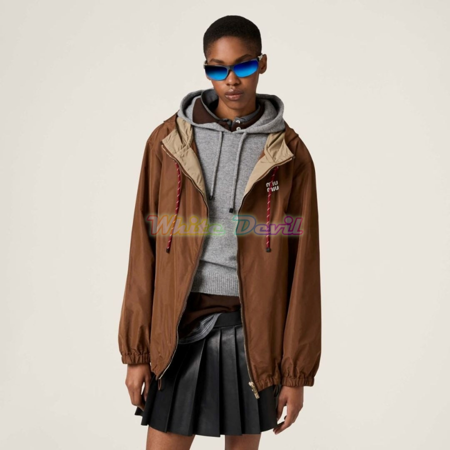 하얀악마 미우미우 점퍼 (2).jpg