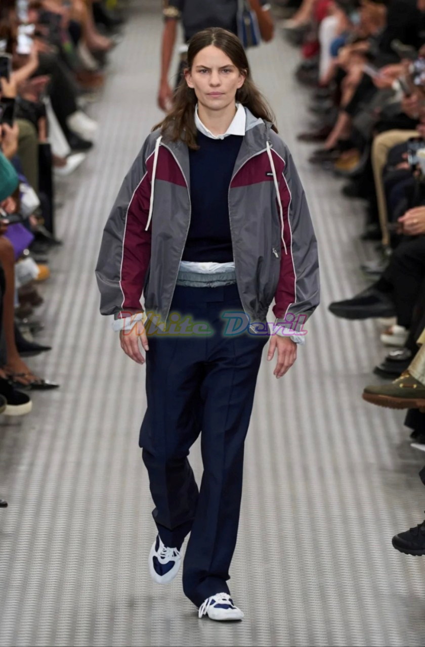 하얀악마 미우미우 점퍼 (4).jpg