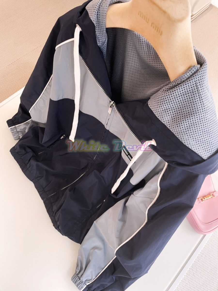 하얀악마 미우미우 점퍼 (22).jpg