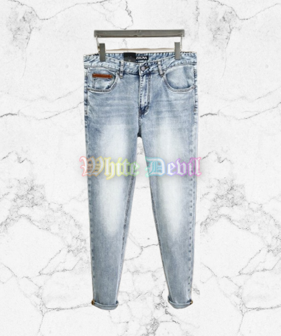 하얀악마 제냐 청바지 (10).jpg