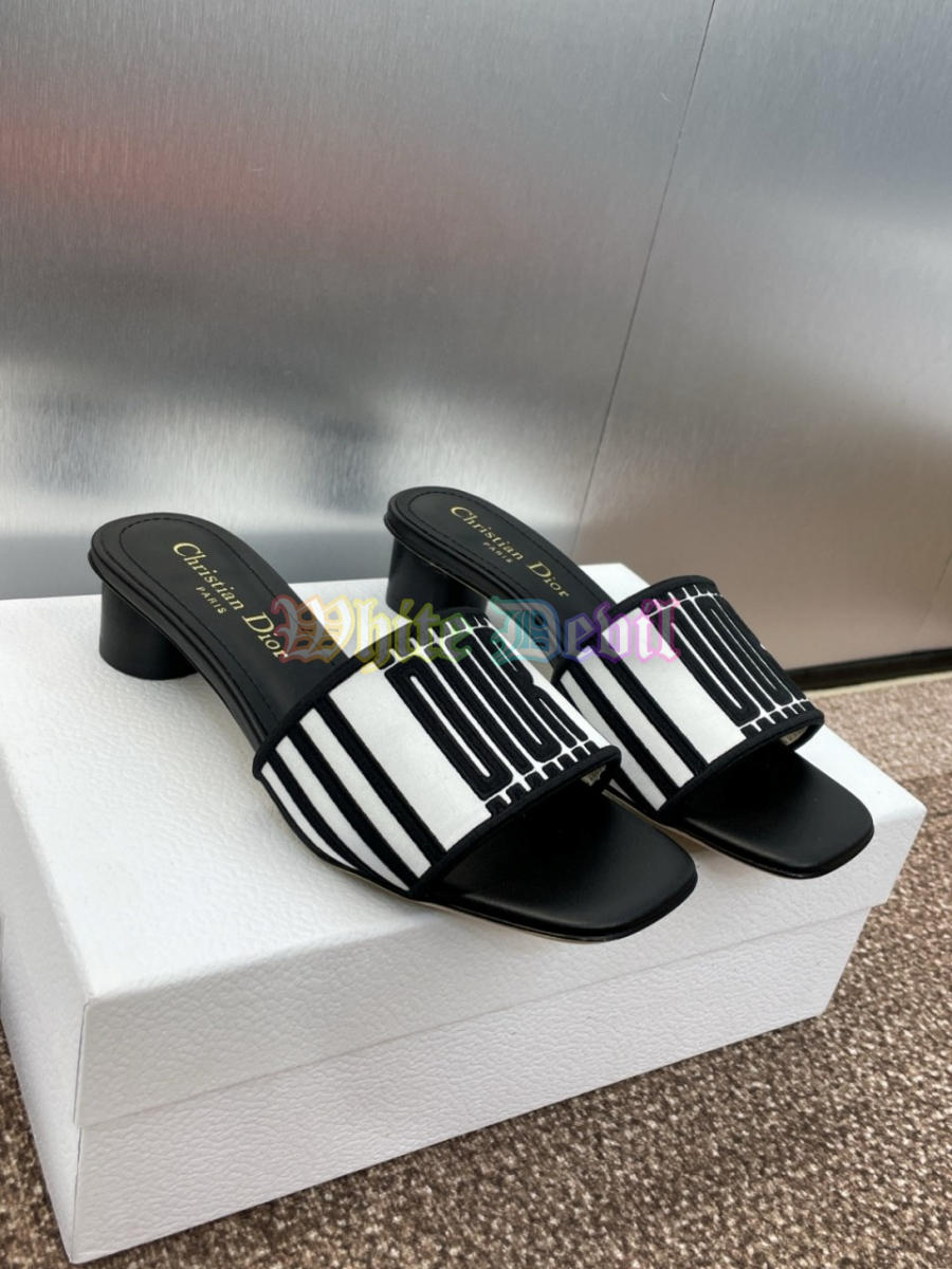 하얀악마 디올 슬리퍼 (4).jpg