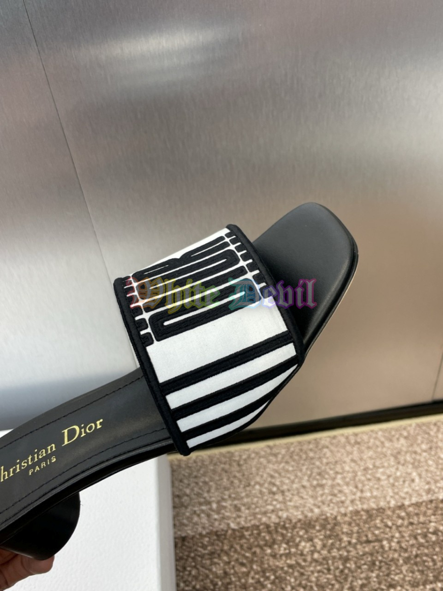 하얀악마 디올 슬리퍼 (10).jpg