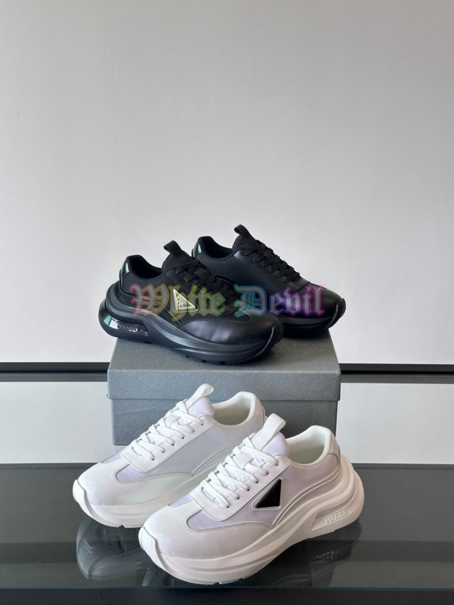 하얀악마 프라다 운동화 (1).jpg