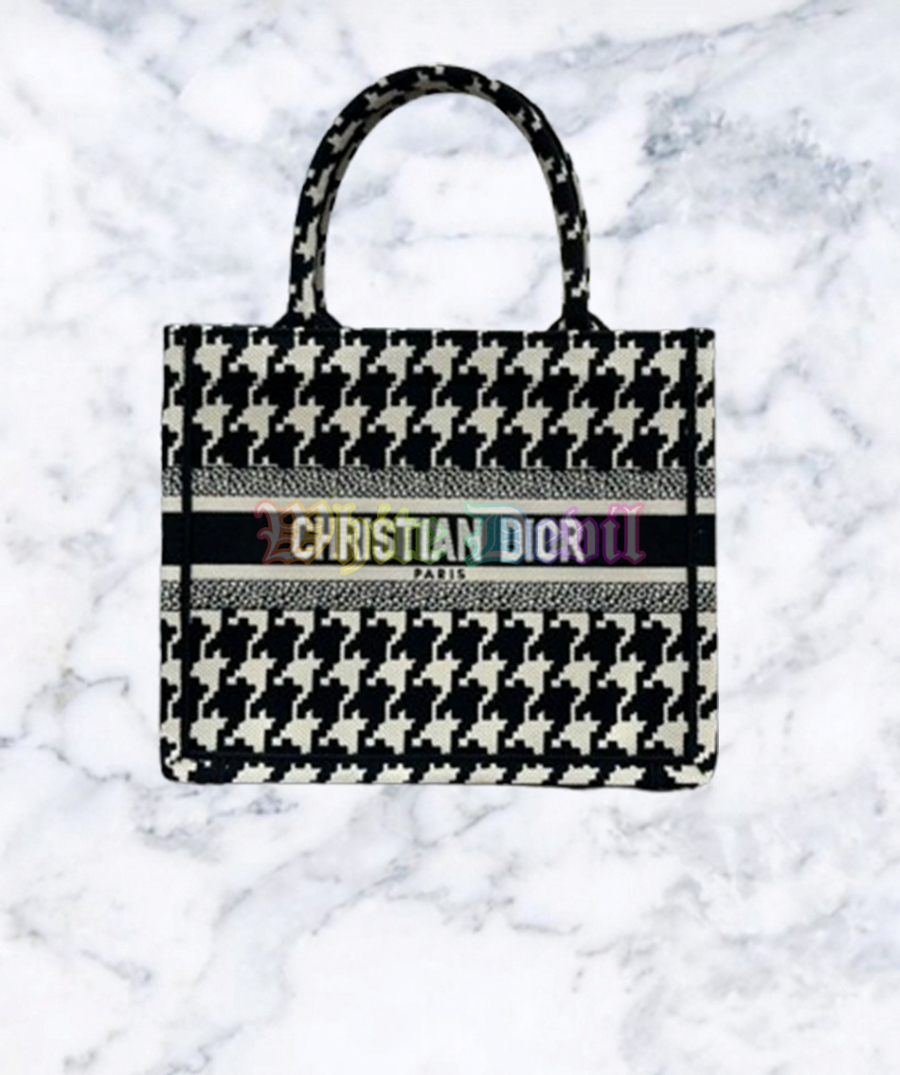 하얀악마 디올 북토트백 (18).jpg