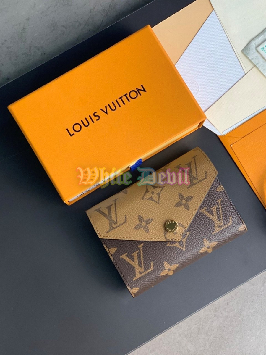 하얀악마 루이 지갑 (1).jpg