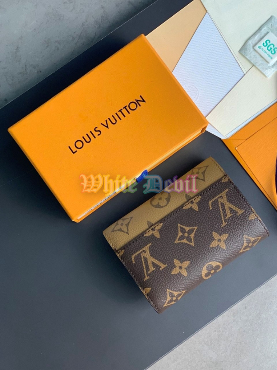 하얀악마 루이 지갑 (2).jpg