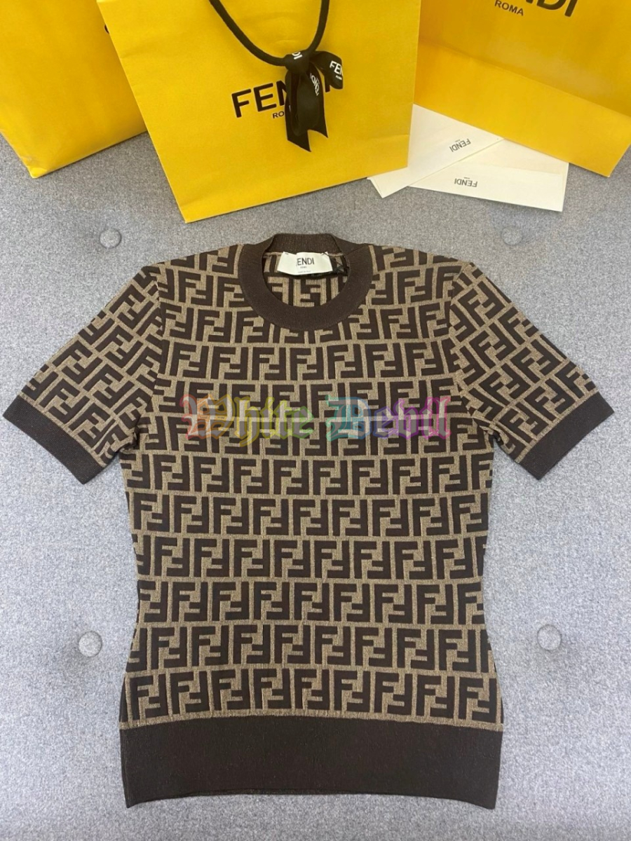 하얀악마 펜디 반팔티 (4).jpg