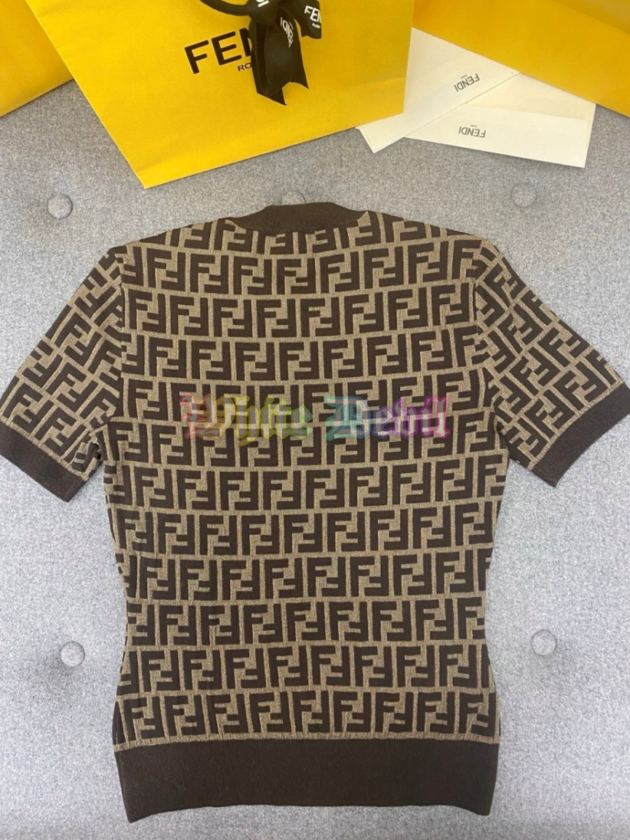 하얀악마 펜디 반팔티 (8).jpg