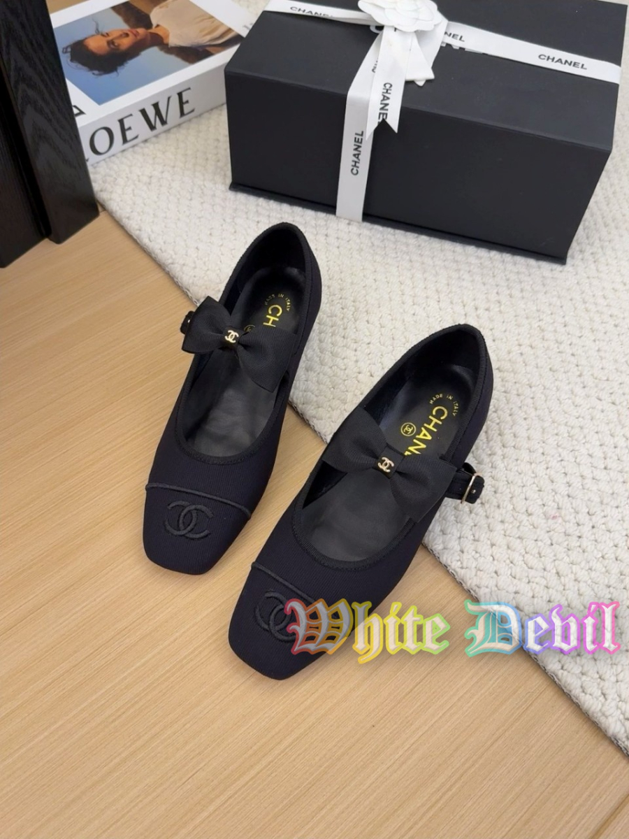 하얀악마 샤넬 플랫 (2).jpg