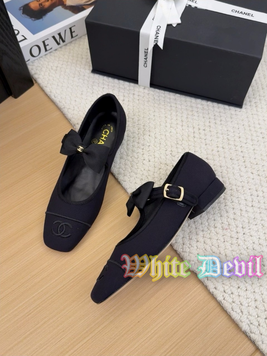 하얀악마 샤넬 플랫 (3).jpg