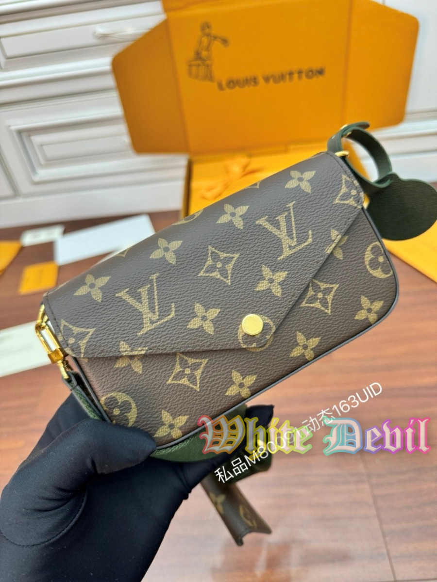 하얀악마 루이 크로스백 (2).jpg