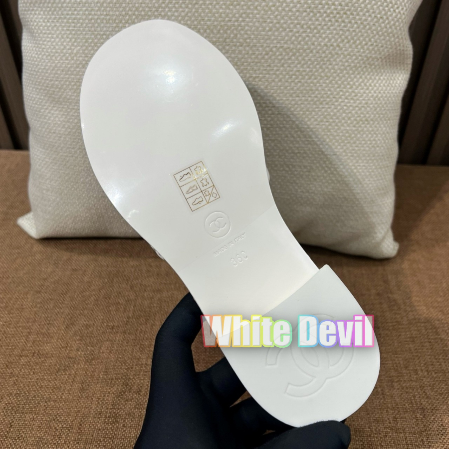 하얀악마 샤넬 슬리퍼 (10).jpg