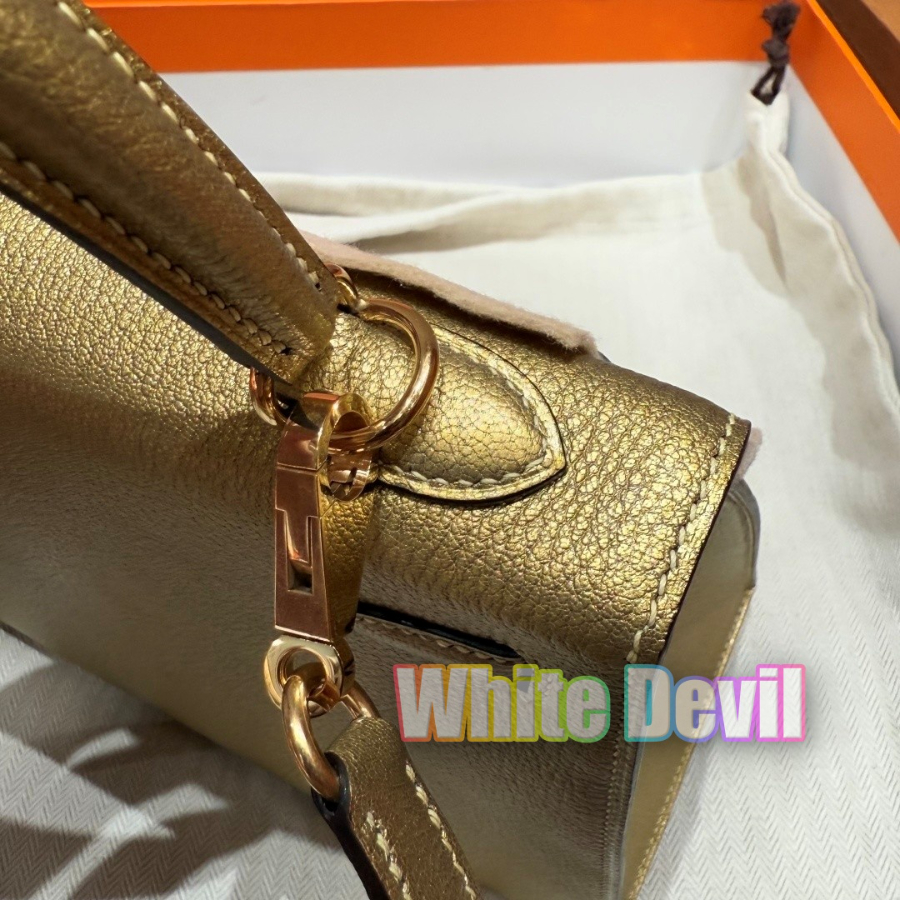 하얀악마 에르 켈리 (14).jpg