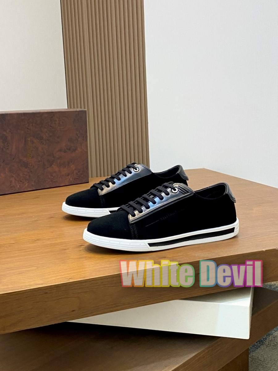 하얀악마 스테파노리치 운동화 (1).jpg