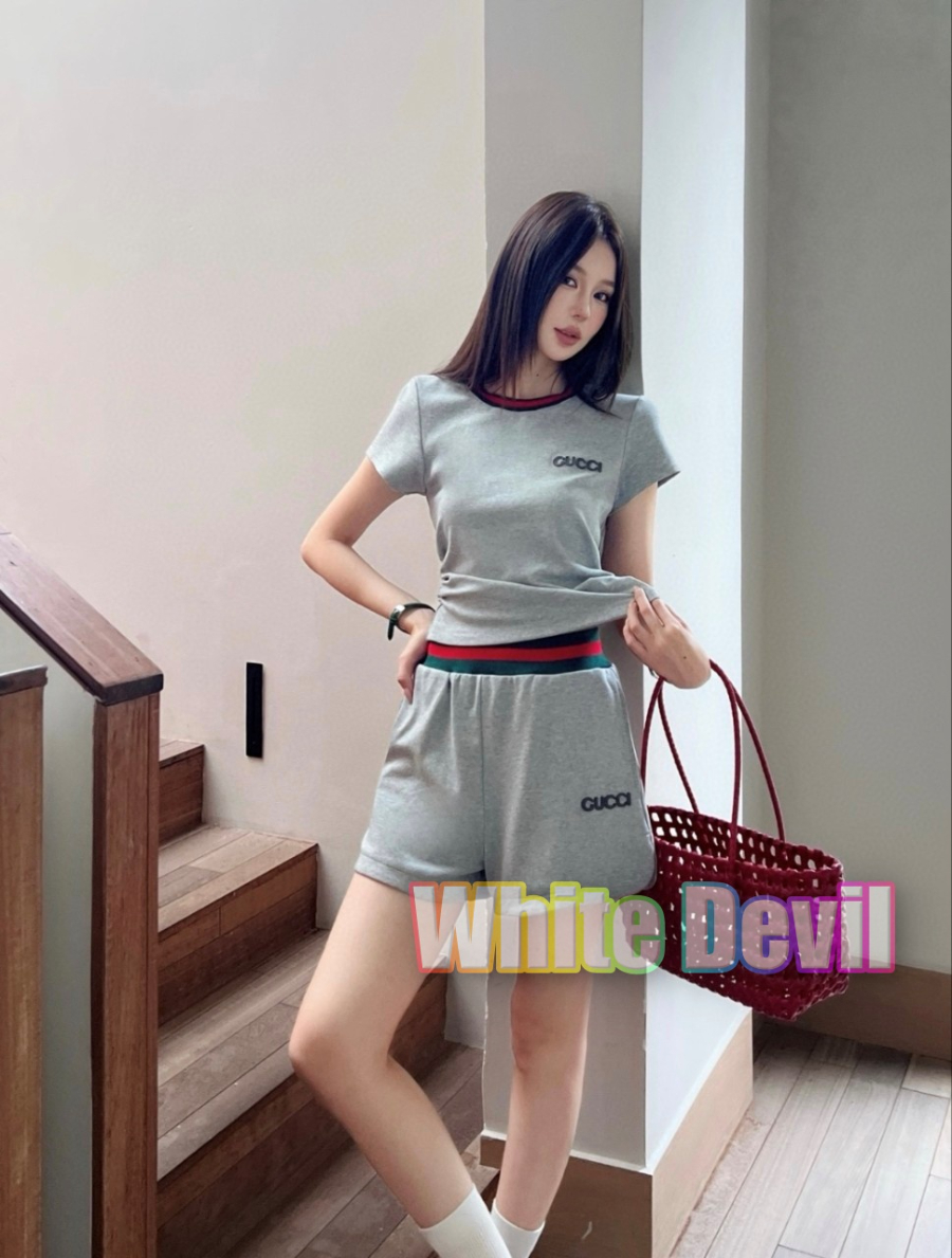하얀악마 구찌 투피스 (2).jpg