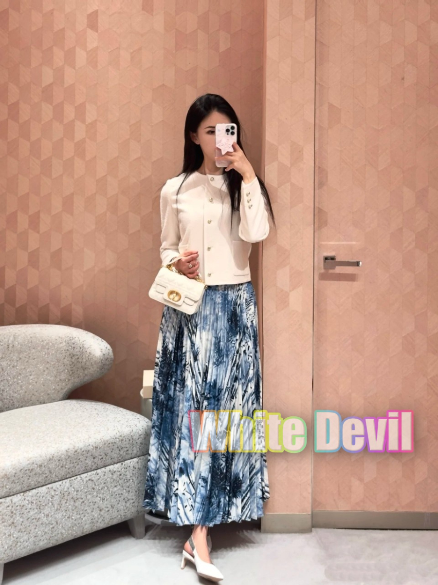 하얀악마 디올 치마 (2).jpg