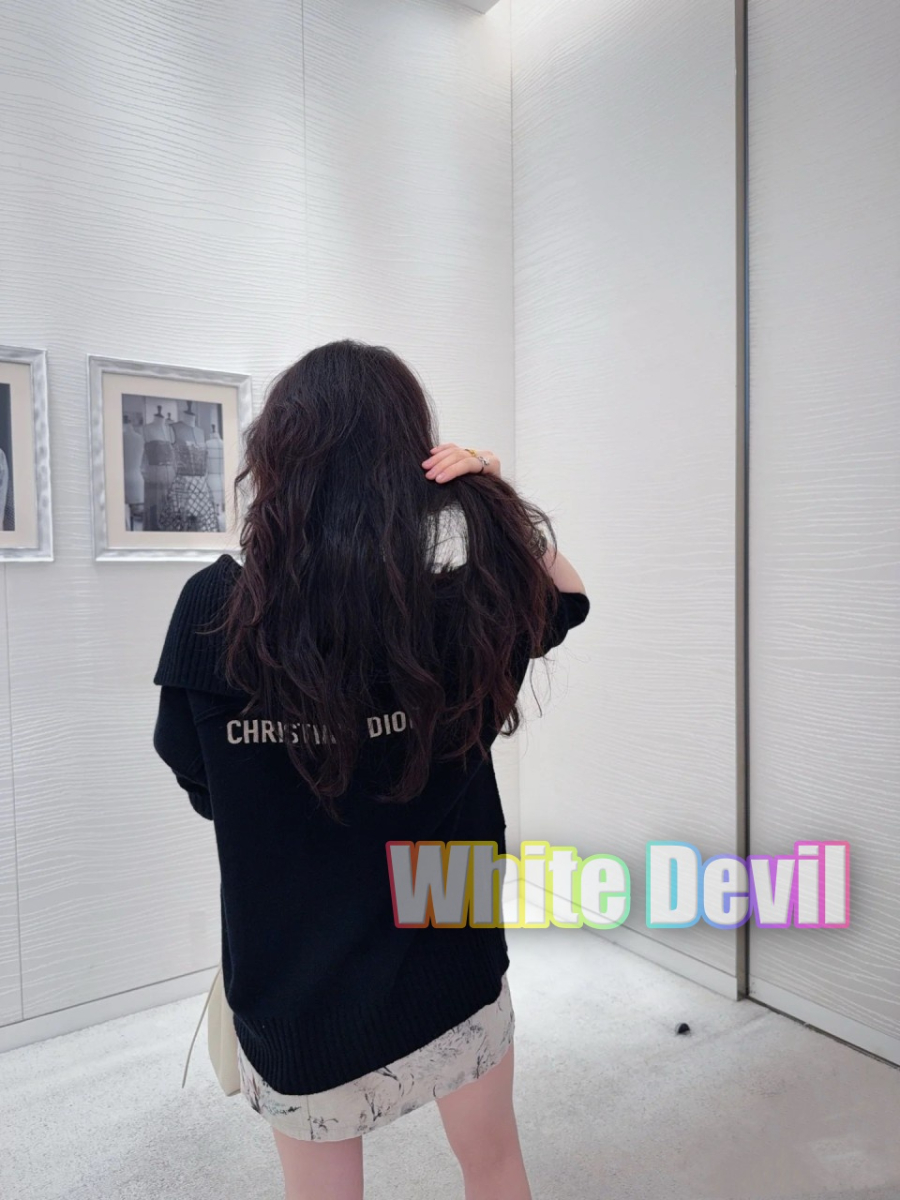 하얀악마 디올 니트 (2).jpg
